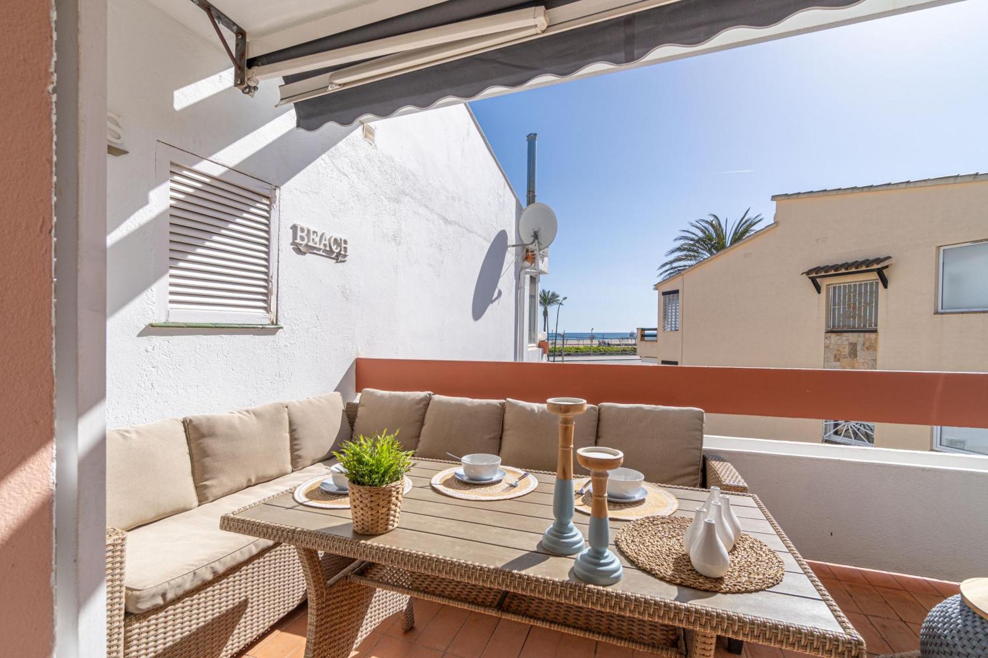 1012 Apartamento Cerca De La Playa By Homeselectspain エンプリアブラバ エクステリア 写真